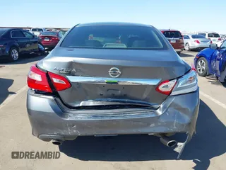 2016 Nissan Altima SR with VIN 1N4AL3AP3GC223009, listed as a IAAI auction lot 42087065 with 85,665 mi miles and . Bid and sale history available at carsss.com. Image 6.