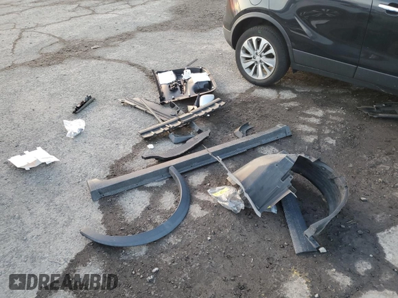 2020 Nissan Kicks SV z VIN 3N1CP5CV2LL528257, wystawiony jako Copart lot #75039374 z przebiegiem 65 652 mil mil oraz Szkoda całkowita • Salvage title. Historia ofert i sprzedaży dostępna na DreamBid. Obrazek 13.
