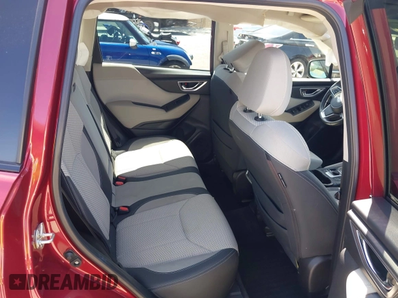 2021 Subaru Forester Premium z VIN JF2SKAJC6MH445546, wystawiony jako IAAI lot #42605027 z przebiegiem 56 712 mil mil oraz . Historia ofert i sprzedaży dostępna na DreamBid. Obrazek 8.