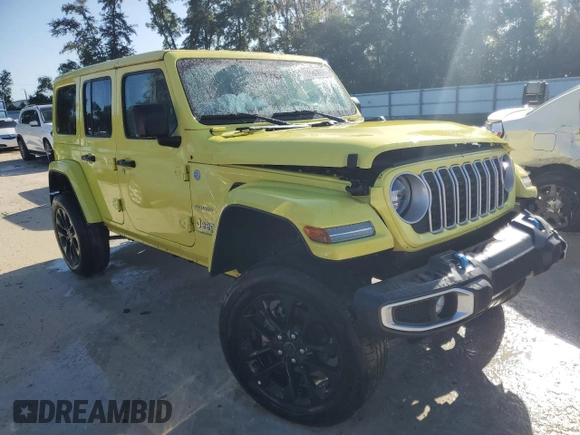 2024 Jeep Wrangler Sahara with VIN 1C4RJXP6XRW238620, listed as a Copart auction lot 63217765 with 29,304 mi miles and Clean title. Bid and sale history available at DreamBid. Image 4.