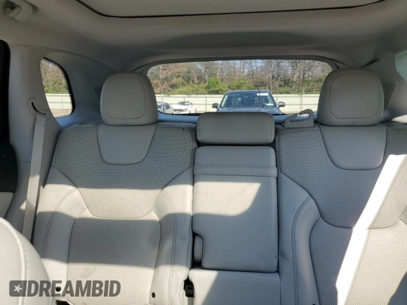 2019 Jeep Cherokee Limited with VIN 1C4PJMDX6KD446434, listed as a Copart auction lot 69299024 with 42,658 mi miles and Non Repairable. Bid and sale history available at carsss.com. Image 10.