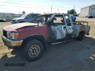 1991 Toyota Pickup DLX z VIN JT4VN13G9M5052547, wystawiony jako Copart lot #68081684 z przebiegiem Nie podano mil oraz Szkody całkowita. Historia ofert i sprzedaży dostępna na DreamBid. Obrazek 1.