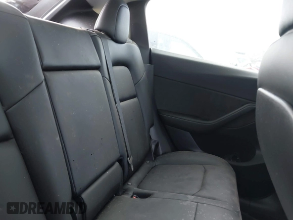 2022 Tesla Model Y Performance with VIN 7SAYGDEF7NF563433, listed as a IAAI auction lot 41713557 with Not Provided miles and . Bid and sale history available at DreamBid. Image 8.