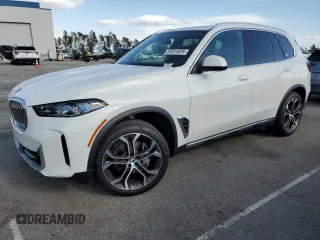 2025 BMW X5 sDrive40i with VIN 5UX13EU0XS9X91850, listed as a Copart auction lot 51511875 with 4,859 mi miles and Salvage Title. Bid and sale history available at carsss.com. Image 1.