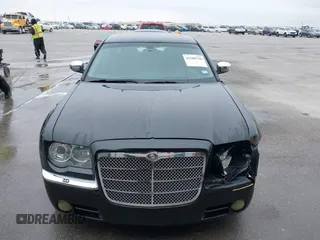 2005 Chrysler 300 with VIN 2C3AA63H45H674987, listed as a IAAI auction lot 41560730 with 101,659 mi miles. Bid and sale history available at carsss.com. Image 12.