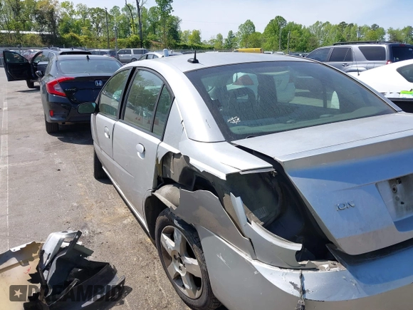 2007 Saturn ION z VIN 1G8AL55B87Z186597, wystawiony jako IAAI lot #42062362 z przebiegiem Nie podano mil oraz . Historia ofert i sprzedaży dostępna na DreamBid. Obrazek 3.