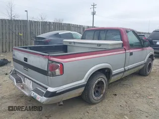 1995 Chevrolet S-10 with VIN 1GCCS1444SK145415, listed as a IAAI auction lot 41786907 with 166,811 mi miles and . Bid and sale history available at DreamBid. Image 4.