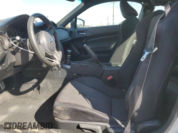 2015 Subaru BRZ Premium z VIN JF1ZCAB10F9604328, wystawiony jako Copart lot #70092104 z przebiegiem 150 703 mil mil oraz Szkoda całkowita • Salvage title. Historia ofert i sprzedaży dostępna na DreamBid. Obrazek 7.