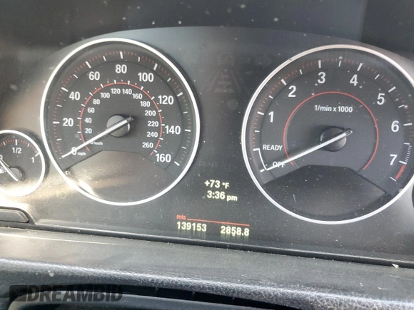 2013 BMW 3 Series 335i xDrive with VIN WBA3B9C56DF586996, listed as a Copart auction lot 58871035 with 139,153 mi miles and Salvage title. Bid and sale history available at DreamBid. Image 9.