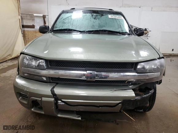 2003 Chevrolet TrailBlazer LS with VIN 1GNDT13S332302085, listed as a Copart auction lot 44385405 with 169,683 mi miles and Clean Title. Bid and sale history available at carsss.com. Image 5.