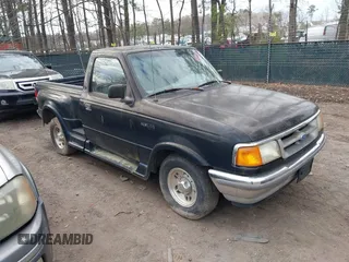 1997 Ford Ranger XLT with VIN 1FTCR10A8VPA39158, listed as a IAAI auction lot 41909857 with 190,404 mi miles. Bid and sale history available at carsss.com. Image 1.