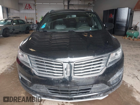 2018 Lincoln MKC Premiere with VIN 5LMCJ1C92JUL19090, listed as a IAAI auction lot 41836181 with 302,120 mi miles and . Bid and sale history available at DreamBid. Image 12.
