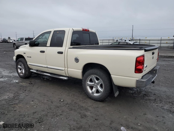 2008 Dodge Ram 1500 Laramie with VIN 1D7HU182X8J213777, listed as a Copart auction lot 82796224 with 136,436 mi miles and Salvage Title. Bid and sale history available at carsss.com. Image 2.