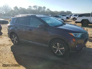 2016 Toyota RAV4 XLE with VIN 2T3RFREV0GW492162, listed as a Copart auction lot 46889155 with 65,707 mi miles and Salvage Title. Bid and sale history available at carsss.com. Image 4.