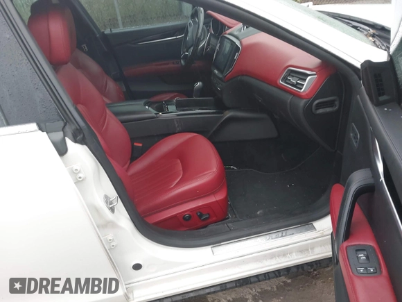 2018 Maserati Ghibli S Q4 z VIN ZAM57YTA5J1268683, wystawiony jako IAAI lot #42359671 z przebiegiem 54 981 mil mil oraz . Historia ofert i sprzedaży dostępna na DreamBid. Obrazek 5.