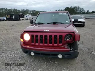 2016 Jeep Patriot Latitude with VIN 1C4NJPFB3GD537761, listed as a Copart auction lot 43074935 with 101,946 mi miles and Salvage title. Bid and sale history available at DreamBid. Image 11.