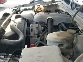 2003 Chevrolet Silverado 1500 LS с VIN 1GCEC14V33Z130377, выставлен на аукционе IAAI как лот 41478239 с пробегом 174 999 миль миль и . История ставок и продаж доступна на DreamBid. Изображение 15.
