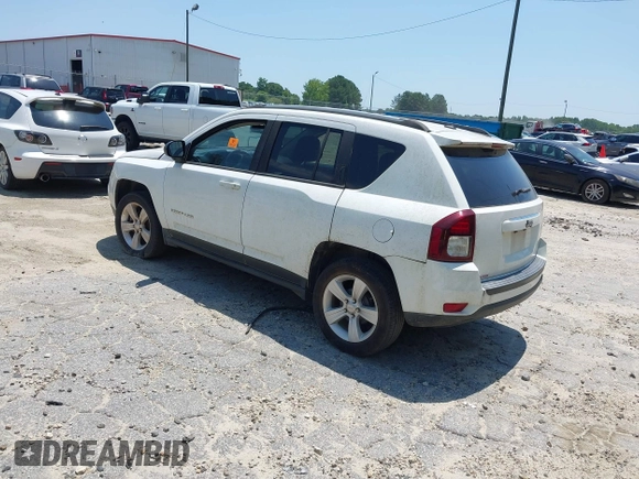 2016 Jeep Compass Sport с VIN 1C4NJCBA0GD569119, выставлен на аукционе IAAI как лот 42585329 с пробегом Не указан миль и . История ставок и продаж доступна на DreamBid. Изображение 3.