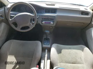 1993 Honda Civic z VIN 1HGEJ1265PL048565, wystawiony jako Copart lot #78192384 z przebiegiem 149 425 mil mil oraz Szkoda całkowita • Salvage title. Historia ofert i sprzedaży dostępna na DreamBid. Obrazek 8.
