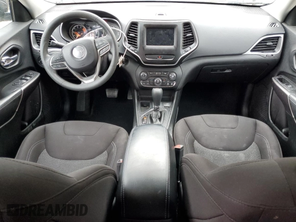 2019 Jeep Cherokee Latitude with VIN 1C4PJLCX8KD313251, listed as a Copart auction lot 47882205 with 65,833 mi miles and Salvage title. Bid and sale history available at DreamBid. Image 8.