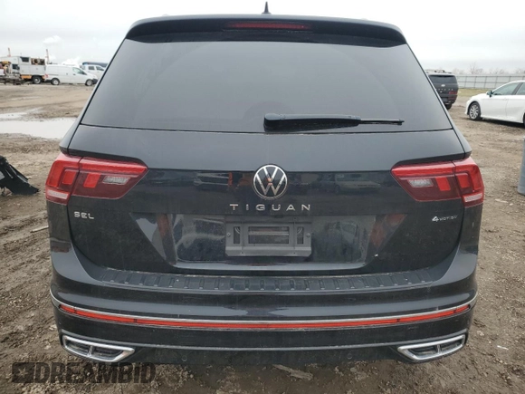 2024 Volkswagen Tiguan SEL R-Line с VIN 3VV4B7AX8RM037891, выставлен на аукционе Copart как лот 45950905 с пробегом 33 661 миль миль и Списание • Salvage title. История ставок и продаж доступна на DreamBid. Изображение 6.