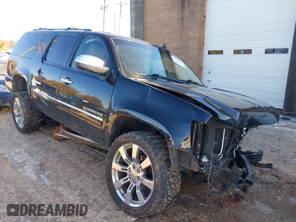 2012 Chevrolet Suburban LTZ with VIN 1GNSKKE75CR141416, listed as a IAAI auction lot 41320494 with 1 mi miles. Bid and sale history available at carsss.com. Image 1.