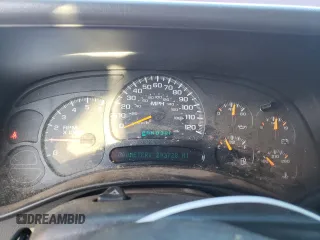 2005 GMC Yukon SLE with VIN 1GKEC13V55R156956, listed as a Copart auction lot 88989075 with 293,728 mi miles and Salvage Title. Bid and sale history available at carsss.com. Image 9.