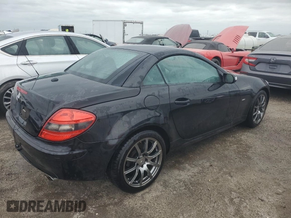 2008 Mercedes-Benz SLK 350 z VIN WDBWK56F38F182216, wystawiony jako Copart lot #74959864 z przebiegiem Nie podano mil oraz Szkoda całkowita • Salvage title. Historia ofert i sprzedaży dostępna na DreamBid. Obrazek 3.