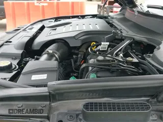 2020 Land Rover Range Rover Sport HST z VIN SALWS2RU7LA748953, wystawiony jako IAAI lot #42222356 z przebiegiem 63 325 mil mil oraz . Historia ofert i sprzedaży dostępna na DreamBid. Obrazek 19.