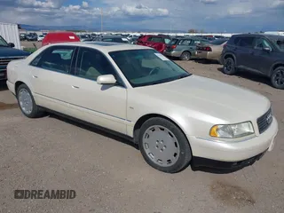 2001 Audi A8 z VIN WAUML54D31N008565, wystawiony jako IAAI lot #42120522 z przebiegiem 191 999 mil mil oraz . Historia ofert i sprzedaży dostępna na DreamBid. Obrazek 1.