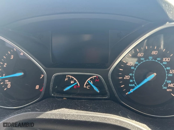 2013 Ford Escape SE with VIN 1FMCU9G95DUD25554, listed as a Copart auction lot 45386085 with 999,999 mi miles and Clean Title. Bid and sale history available at carsss.com. Image 8.