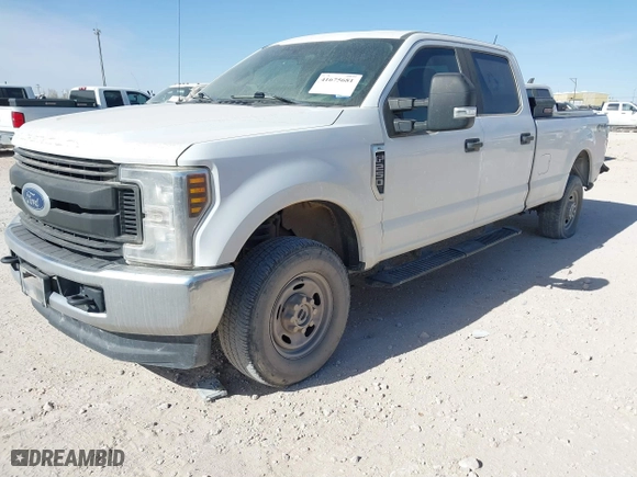 2019 Ford Super Duty F-250 SRW XL with VIN 1FT7W2B61KEC99868, listed as a IAAI auction lot 41675681 with 163,055 mi miles. Bid and sale history available at carsss.com. Image 17.