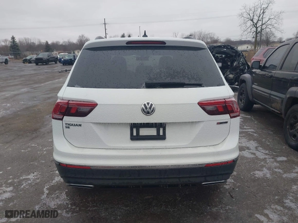 2020 Volkswagen Tiguan SE with VIN 3VV2B7AX2LM086681, listed as a IAAI auction lot 41522520 with 47,862 mi miles. Bid and sale history available at carsss.com. Image 16.
