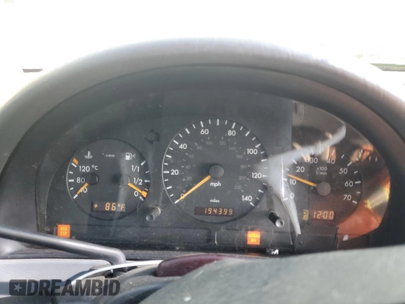 2000 Mercedes-Benz M 320/430/500 with VIN 4JGAB72E8YA200237, listed as a Copart auction lot 65765134 with 194,399 mi miles and Clean title. Bid and sale history available at DreamBid. Image 9.