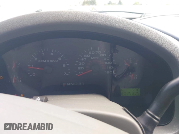2007 Ford F-150 XLT with VIN 1FTPW12V77FB78121, listed as a IAAI auction lot 42300080 with 203,990 mi miles and . Bid and sale history available at DreamBid. Image 7.