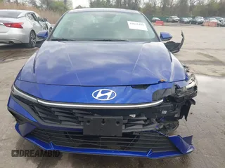 2024 Hyundai Elantra SEL with VIN KMHLM4DG9RU657512, listed as a IAAI auction lot 42041490 with 38,578 mi miles and . Bid and sale history available at DreamBid. Image 13.