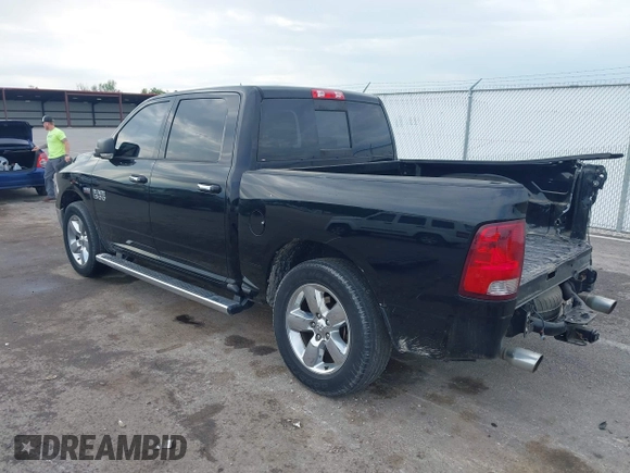 2015 Ram 1500 Big Horn с VIN 3C6RR7LT1FG598249, выставлен на аукционе IAAI как лот 42205424 с пробегом 113 262 миль миль и . История ставок и продаж доступна на DreamBid. Изображение 3.