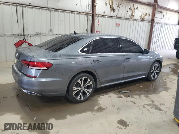 2021 Volkswagen Passat SE z VIN 1VWSA7A34MC010023, wystawiony jako Copart lot #55831605 z przebiegiem 105 235 mil mil oraz Szkoda całkowita • Salvage title. Historia ofert i sprzedaży dostępna na DreamBid. Obrazek 3.