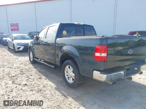 2004 Ford F-150 XLT with VIN 1FTPW12554KB97317, listed as a IAAI auction lot 42076458 with 234,619 mi miles. Bid and sale history available at carsss.com. Image 3.