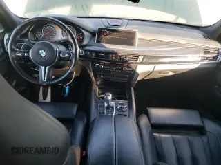 2016 BMW X5 M z VIN 5YMKT6C58G0R78743, wystawiony jako Copart lot #38414203 z przebiegiem 79 109 mil mil oraz . Historia ofert i sprzedaży dostępna na DreamBid. Obrazek 8.