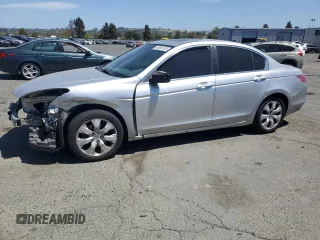 2010 Honda Accord EX with VIN 1HGCP2F77AA026083, listed as a Copart auction lot 60884105 with 147,946 mi miles and Salvage title. Bid and sale history available at DreamBid. Image 1.