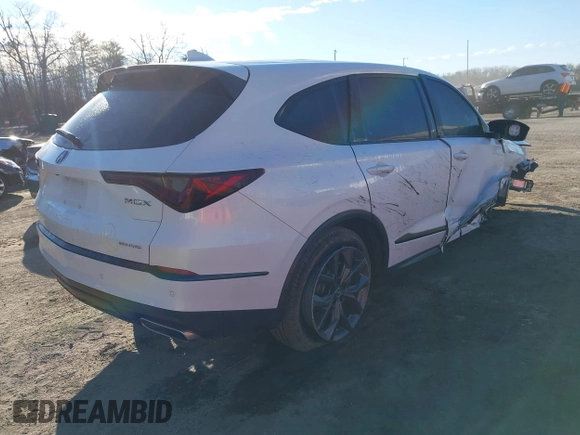 2024 Acura MDX w/A-Spec Package with VIN 5J8YE1H01RL009432, listed as a IAAI auction lot 41190143 with 1 mi miles. Bid and sale history available at carsss.com. Image 4.