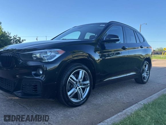 2018 BMW X1 xDrive28i with VIN WBXHT3C33J5K24081, listed as a Copart auction lot 55887425 with 178,946 mi miles and Clean Title. Bid and sale history available at carsss.com. Image 2.