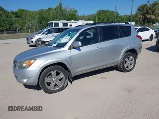 2006 Toyota RAV4 Sport with VIN JTMBK32V165000890, listed as a IAAI auction lot 41882078 with 184,761 mi miles. Bid and sale history available at carsss.com. Image 2.