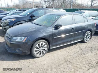 2013 Volkswagen Jetta Sedan Hybrid SE with VIN 3VW637AJ7DM259702, listed as a IAAI auction lot 41799247 with 999,999 mi miles. Bid and sale history available at carsss.com. Image 2.