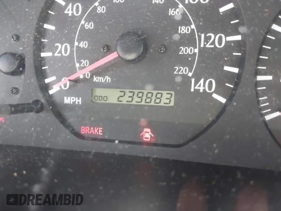 1999 Toyota Solara SE with VIN 2T1CF22P9XC113933, listed as a IAAI auction lot 41975806 with 239,883 mi miles. Bid and sale history available at carsss.com. Image 7.