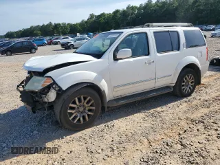 2010 Nissan Pathfinder LE with VIN 5N1AR1NN5AC604675, listed as a Copart auction lot 56800585 with 271,041 mi miles and Salvage title. Bid and sale history available at DreamBid. Image 1.