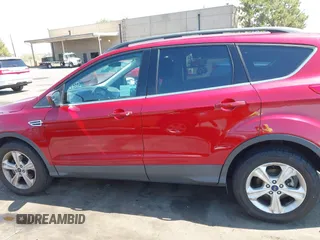 2016 Ford Escape SE с VIN 1FMCU0GX5GUB39043, выставлен на аукционе IAAI как лот 42464213 с пробегом 92 478 миль миль и . История ставок и продаж доступна на DreamBid. Изображение 15.