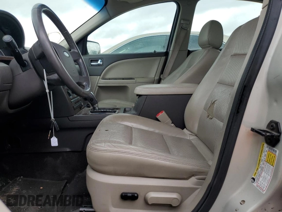 2008 Ford Taurus SEL with VIN 1FAHP24W28G137622, listed as a Copart auction lot 82828674 with 118,888 mi miles and Salvage Title. Bid and sale history available at carsss.com. Image 7.