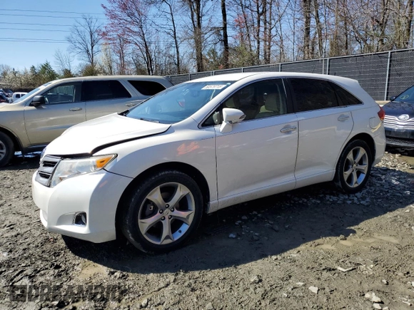2015 Toyota Venza XLE with VIN 4T3ZK3BB7FU073534, listed as a Copart auction lot 50579715 with 215,445 mi miles and Salvage title. Bid and sale history available at DreamBid. Image 1.